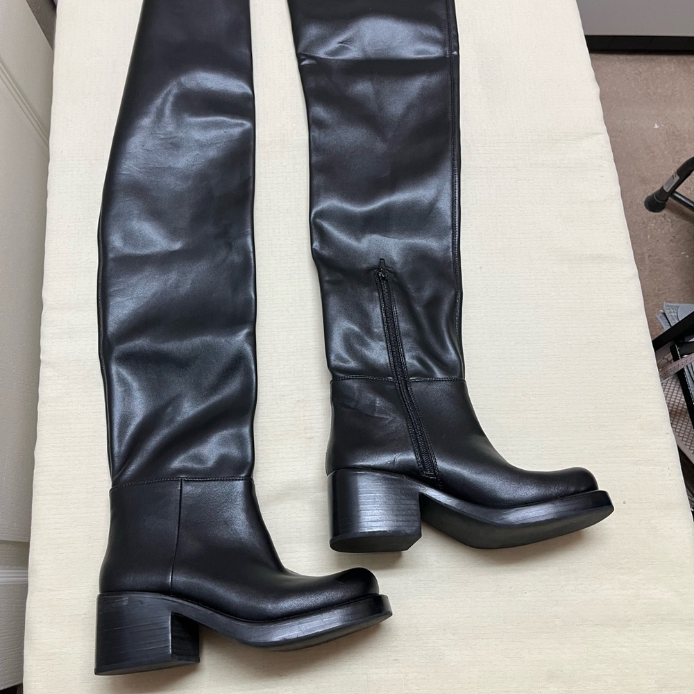 NWOT Jeffrey Campbell size 6 black Reflect OK Thigh High Black Boot - Picture 10 of 16